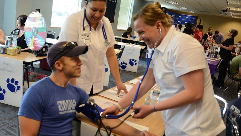 Lehigh Valley nursing students hold a blood pressure screening